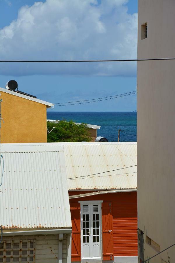 Bel Appartement Le Moule Exteriér fotografie